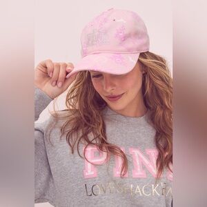 🎀💗NWT~PINK x LoveShackFancy Beaux Icons
Baseball Hat